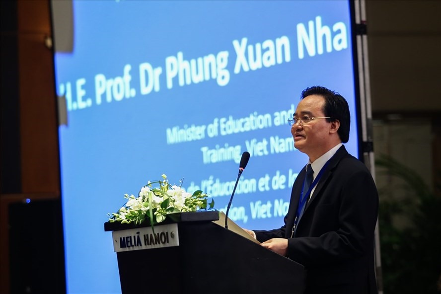 Bộ trưởng Phùng Xuân Nhạ phát biểu khai mạc Diễn đàn Giáo dục vì sự phát triển bền vững và công dân toàn cầu của UNESCO năm 2019.