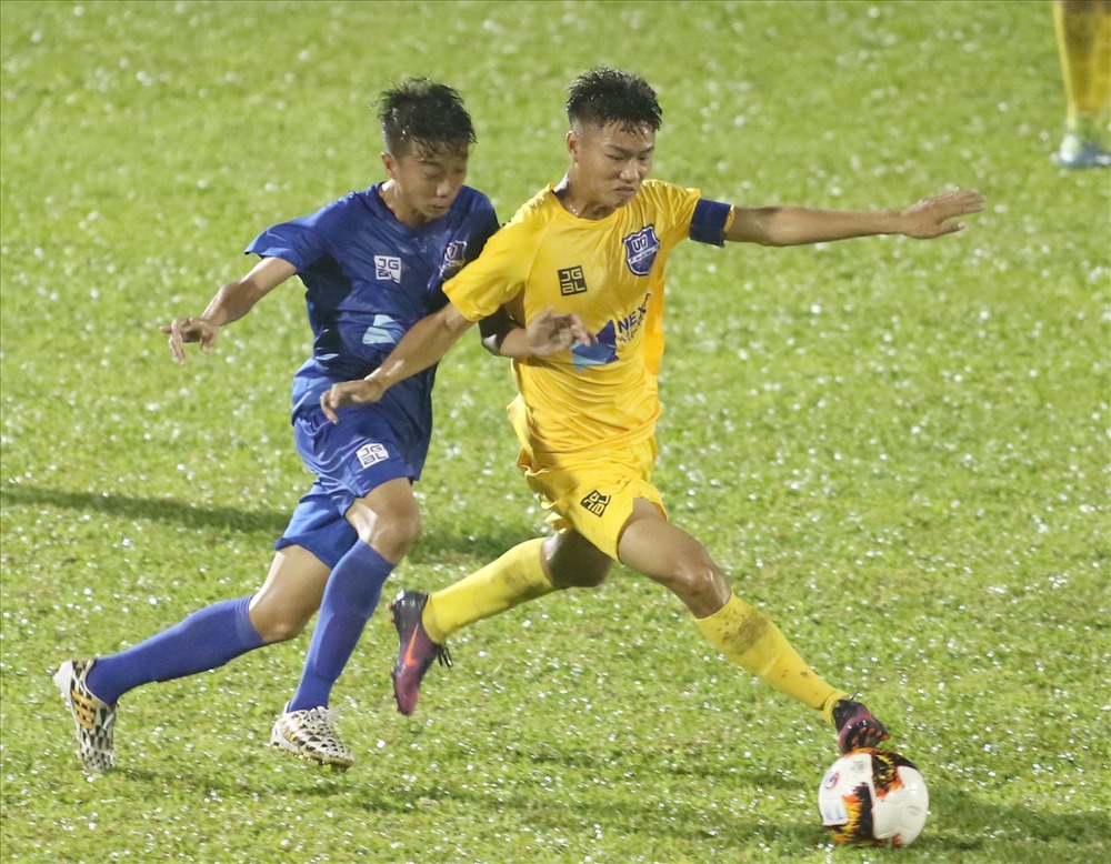 U17 B. Bình Dương và Thanh Hóa cầm chân nhau với tỉ số hòa 2-2. Ảnh: Hữu Phạm