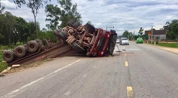 Hiện trường vụ tai nạn. Ảnh: Ngọc Phương/Báo Nghệ An.