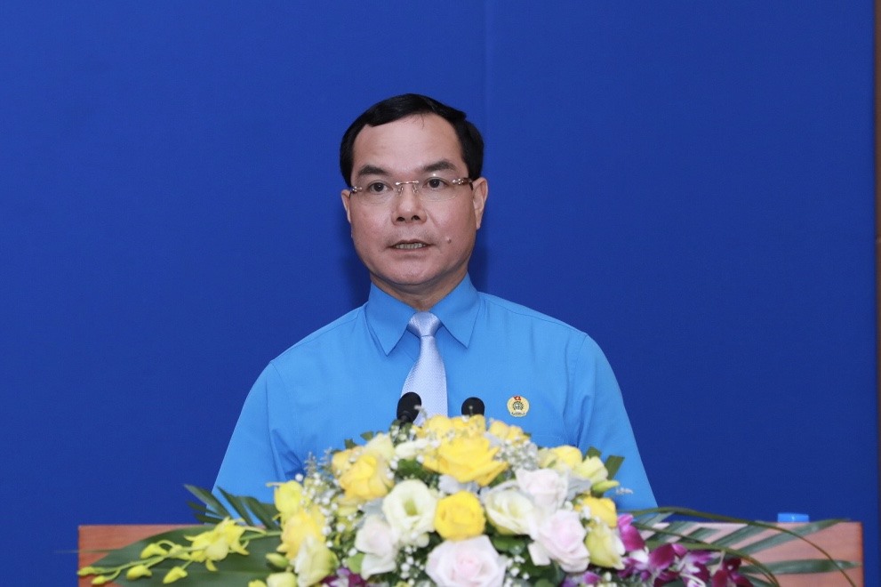 Đồng chí Nguyễn Đình Khang phát biểu tại Hội nghị. Ảnh: Hải Nguyễn