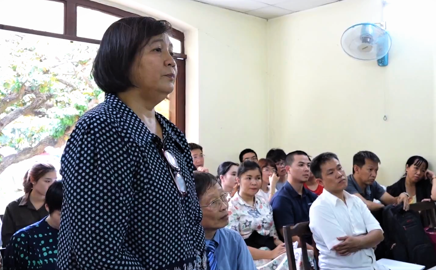 Sau 12 năm bị khởi kiện, lần đầu tiên bà Phan Thị Mỹ Hạnh xuất hiện tại phiên tòa phúc thẩm. Ảnh: AT