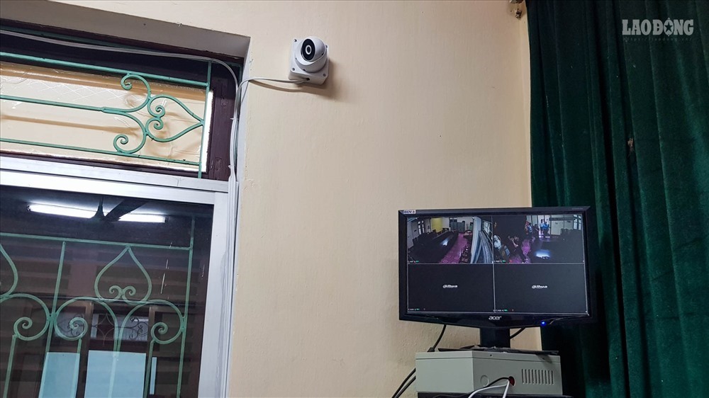 Phòng chứa bài thi được lắp đặt hệ thống camera giám sát. Ảnh: Phan Anh
