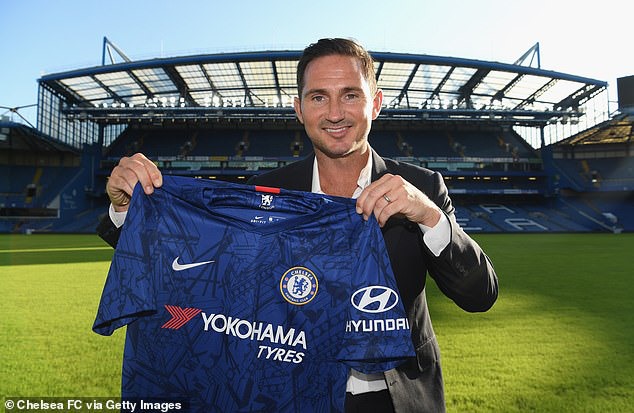 Vừa nhậm chức, Lampard đã phải giải quyết bài toán thiếu Hazard. Ảnh: Getty.