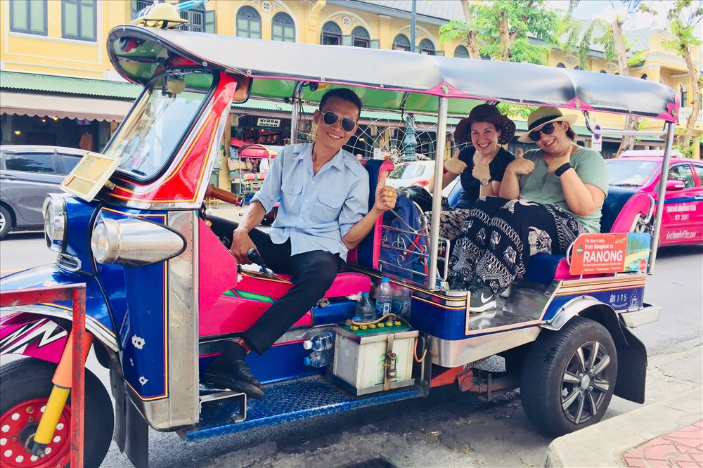 Xe Tuk Tuk phổ biến ở Thái Lan, cũng như Ấn Độ, Trung Quốc và Campuchia.