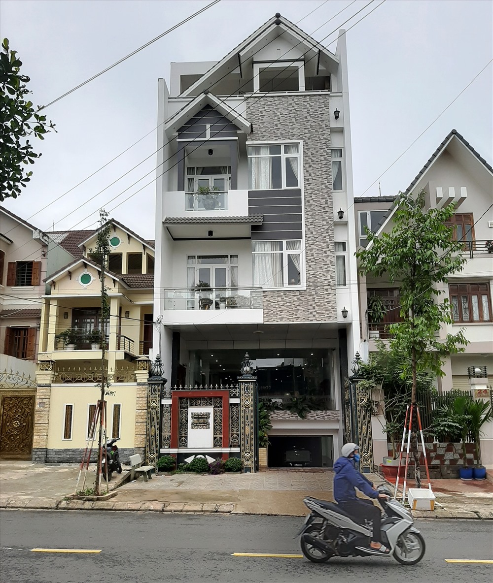 Hội sở Cty Xây dựng Thuận Nguyên ở đường 26/ Trần Khánh Dư, TP Pleiku, Gia Lai. Ảnh Đình Văn