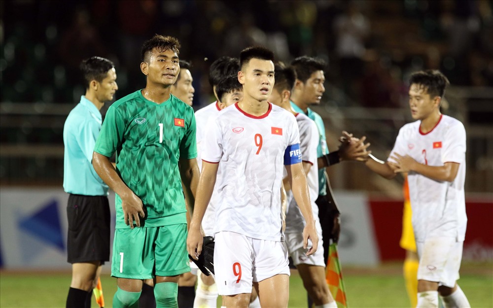 U18 Việt Nam của HLV Hoàng Anh Tuấn vẫn còn nhiều cơ hội để giành quyền vào bán kết. Ảnh: Hữu Phạm