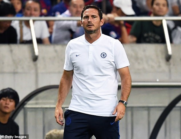 Lampard đang nhận được nhiều kì vọng. Ảnh: Getty.