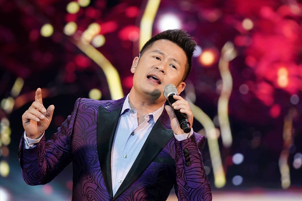 Ca sĩ Quang Dũng xuất hiện trong chương trình với vai trò khách mời. Ảnh: Tony.