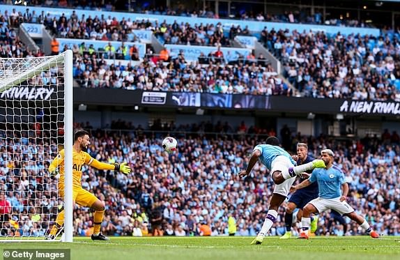 Sterling rất bén. Ảnh: Getty.