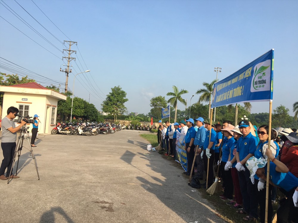 Quang cảnh lễ ra quân. Ảnh: C.Đ.V.L