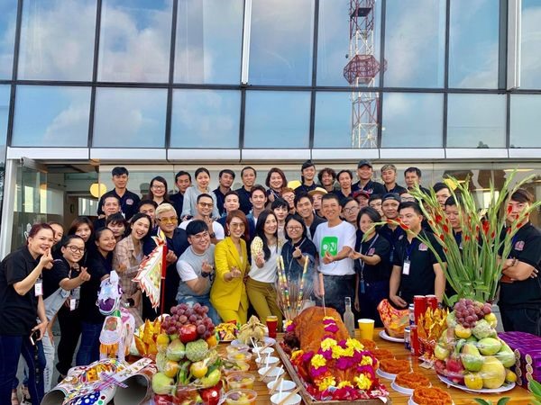 Ekip chuẩn bị bấm máy “Gạo nếp gạo tẻ” phần 2. Ảnh: FB