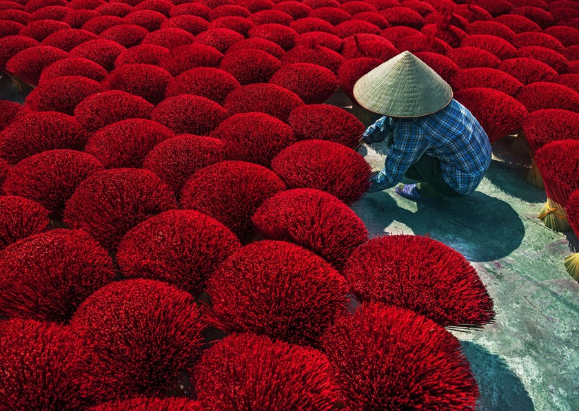 ), “Ngày nắng” từng đoạt giải 5 Photo Riedisheim (Pháp), bằng danh dự “Thế giới trong năm” của Myslenice (Ba Lan), chung kết Siena (Italia), chọn in trong album “Best photo and Photographer of 2018”(Nga)