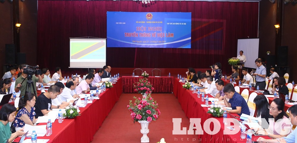 Toàn cảnh Hội nghị.