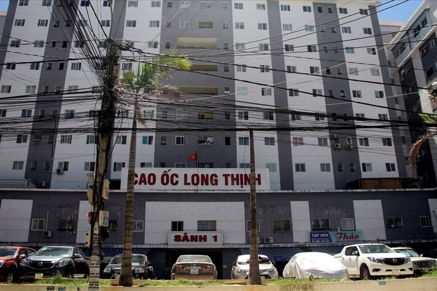 Chung cư Long Thịnh có 175 căn vi phạm. Ảnh: N.T