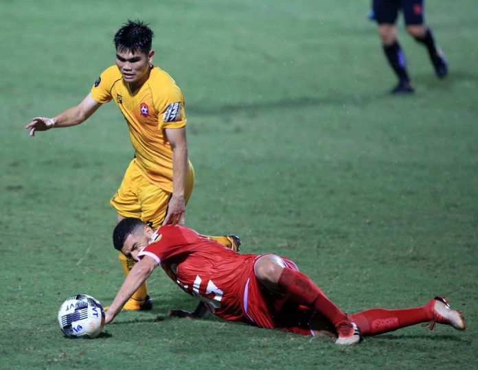 Viettel gục ngã trước Hải Phòng, qua đó tụt xuống nhóm cuối BXH. Ảnh: VPF