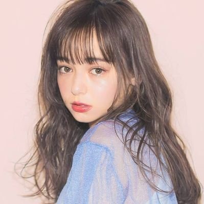 Nhan sắc như búp bê của Hoa hậu Thế giới Nhật Bản 2019.