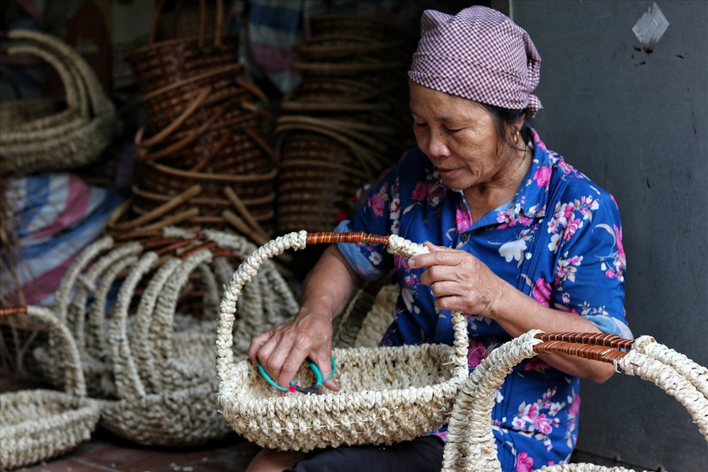 Bà Đào Thị Huệ đã gắn bó với nghề từ khi còn nhỏ.