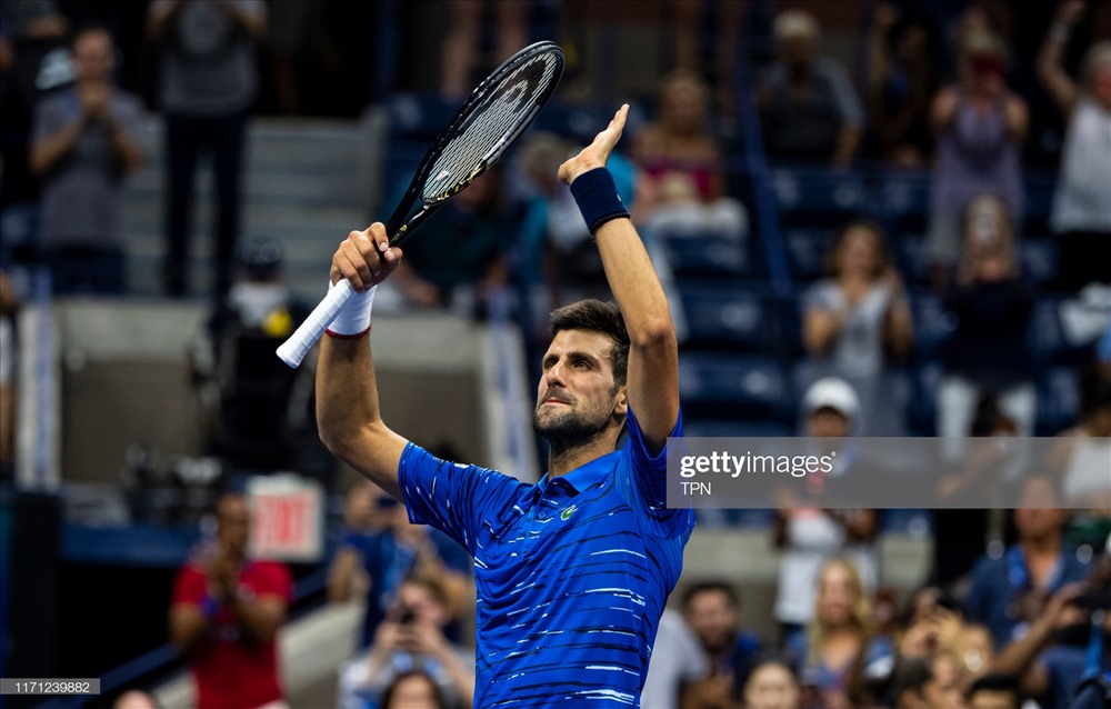 Chấn thương không thể ngăn cản Djokovic giành chiến thắng. Ảnh: Getty.