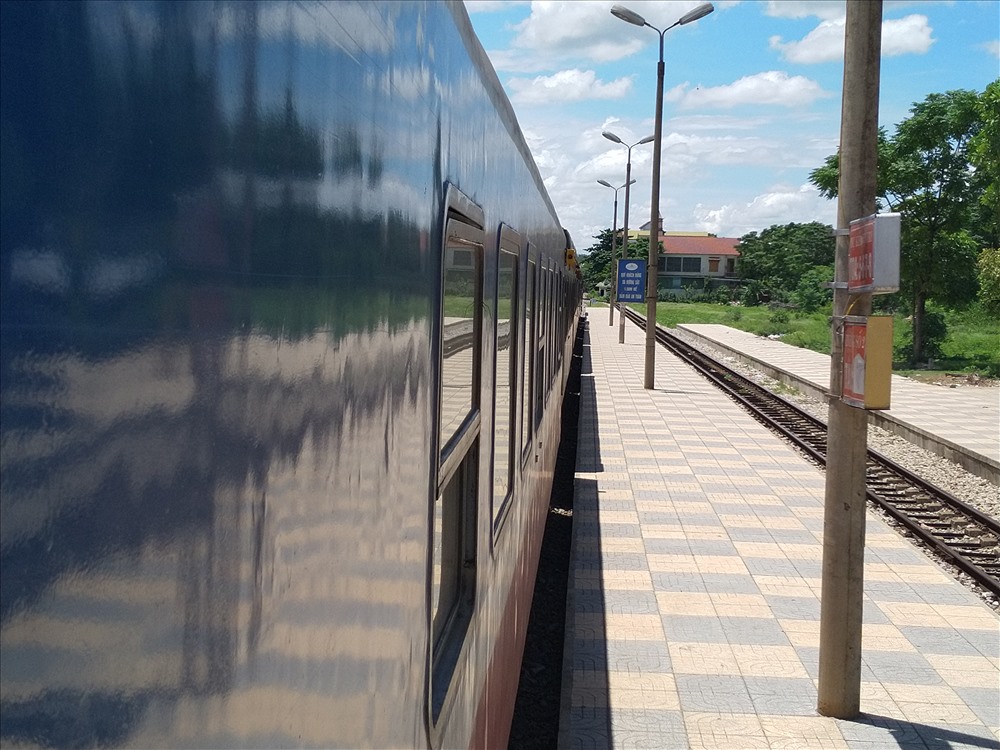 Đoàn tàu SE12.