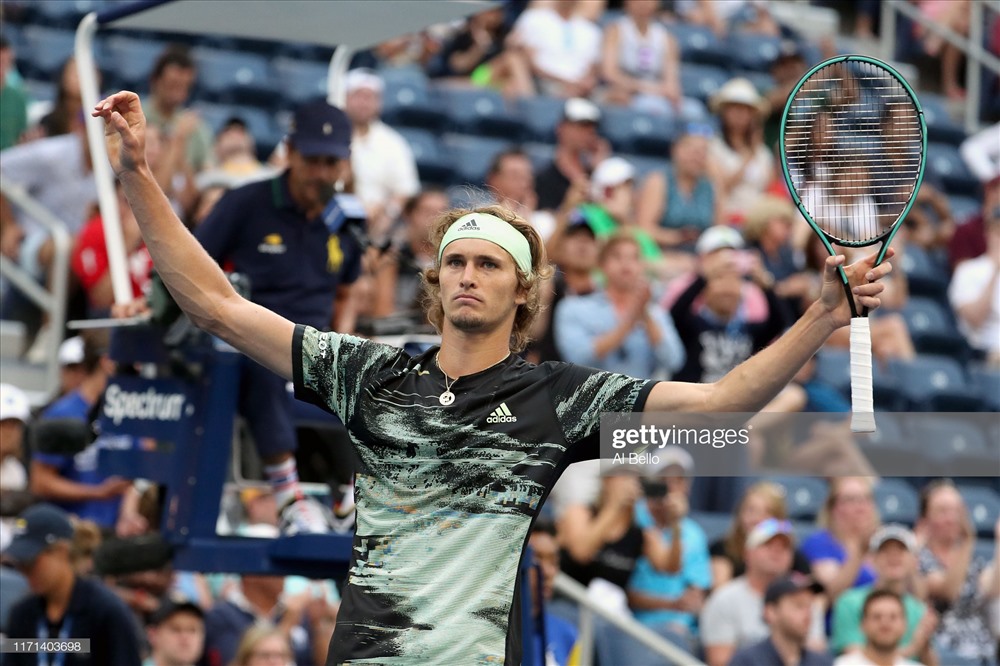 Zverev thi đấu chưa ổn định tại giải lần này. Ảnh: Getty.