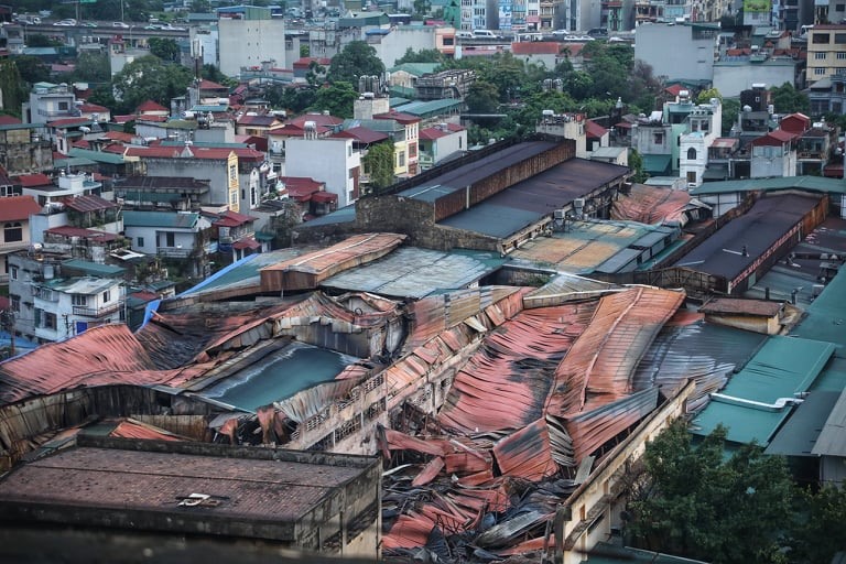 Rạng Đông sau nửa tháng xảy ra vụ cháy. Ảnh: Tô Thế