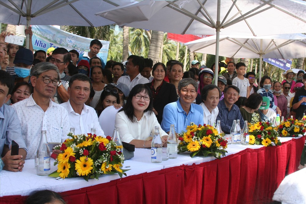 Hải Đăng là niềm tự hào của ngành giáo dục Khánh Hòa, bởi sau 18 năm mới có thí sinh lọt vào vòng chung kết Đường lên đỉnh Olympia năm 2019. Ảnh: Thanh Thúy