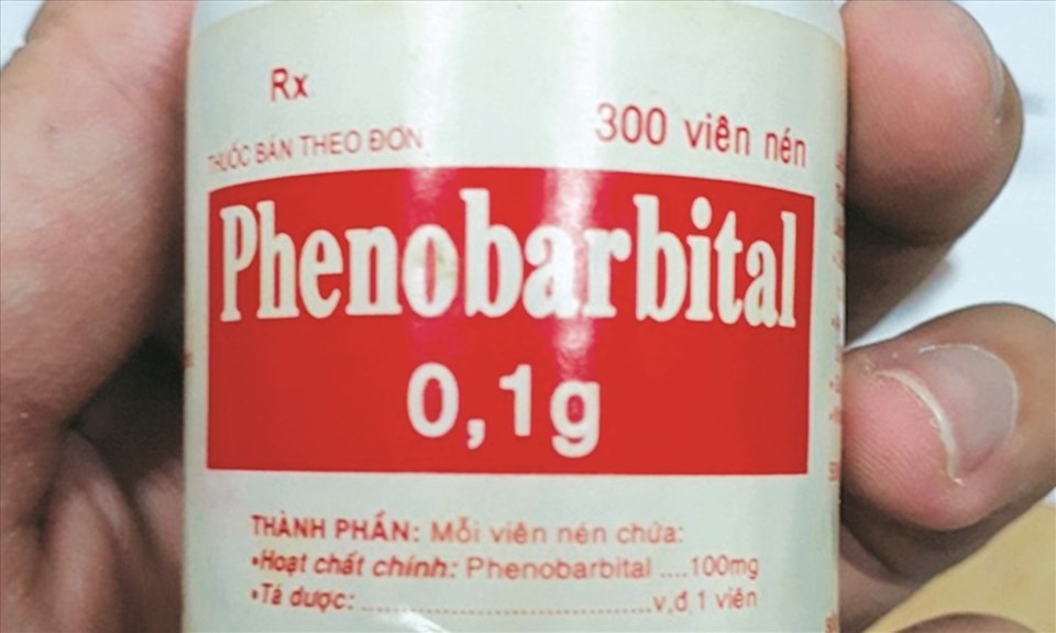 Viên thuốc mà bệnh nhân đã sử dụng để trị rối loạn tâm thần. Viên thuốc mà bệnh nhân đã sử dụng để trị rối loạn tâm thần.