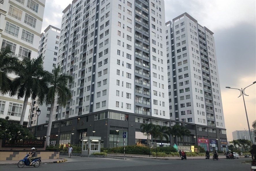 TPHCM đang chịu áp lực rất lớn với bài toán giải quyết nhu cầu nhà ở cho người dân, đặc biệt là người thu nhập thấp. Ảnh: Bảo Chương