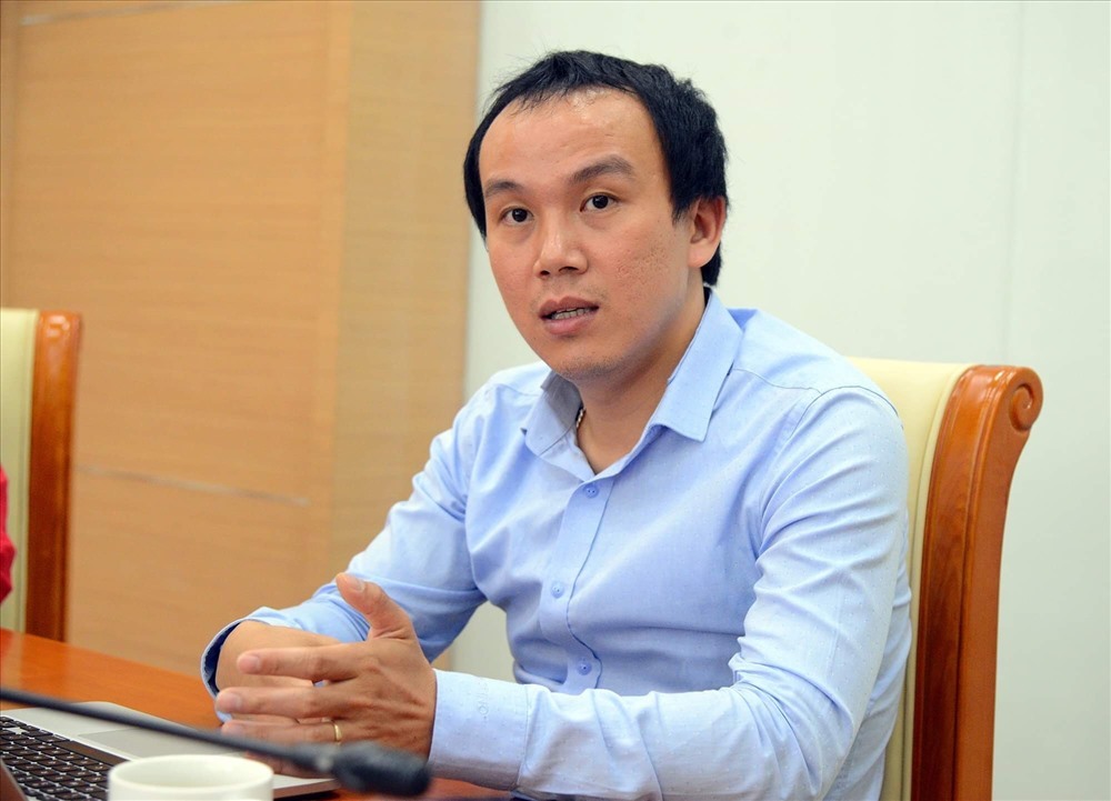 Tiến sĩ Hoàng Phúc Lâm.