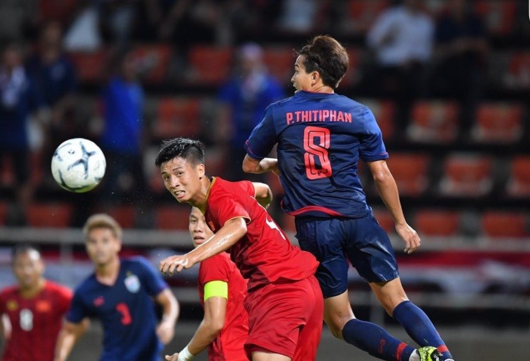 ĐT Việt Nam mở màn vòng loại World Cup 2022 bằng trận hòa 0-0 với Thái Lan. Ảnh: FAT
