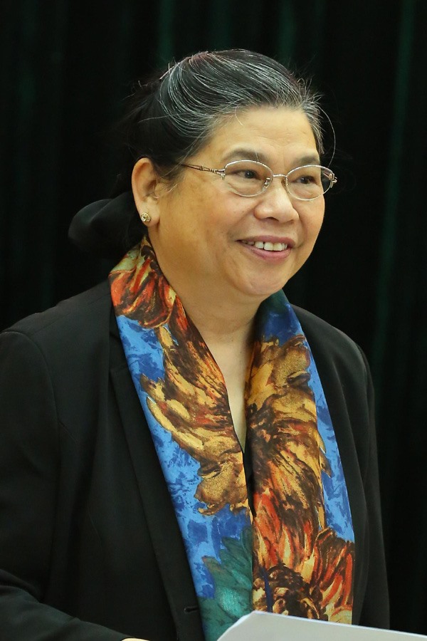 “Người lao động được quyền nghỉ hưu sớm hoặc muộn hơn năm tuổi so với tuổi nghỉ hưu chung”. Phó Chủ tịch Thường trực Quốc hội Tòng Thị Phóng.