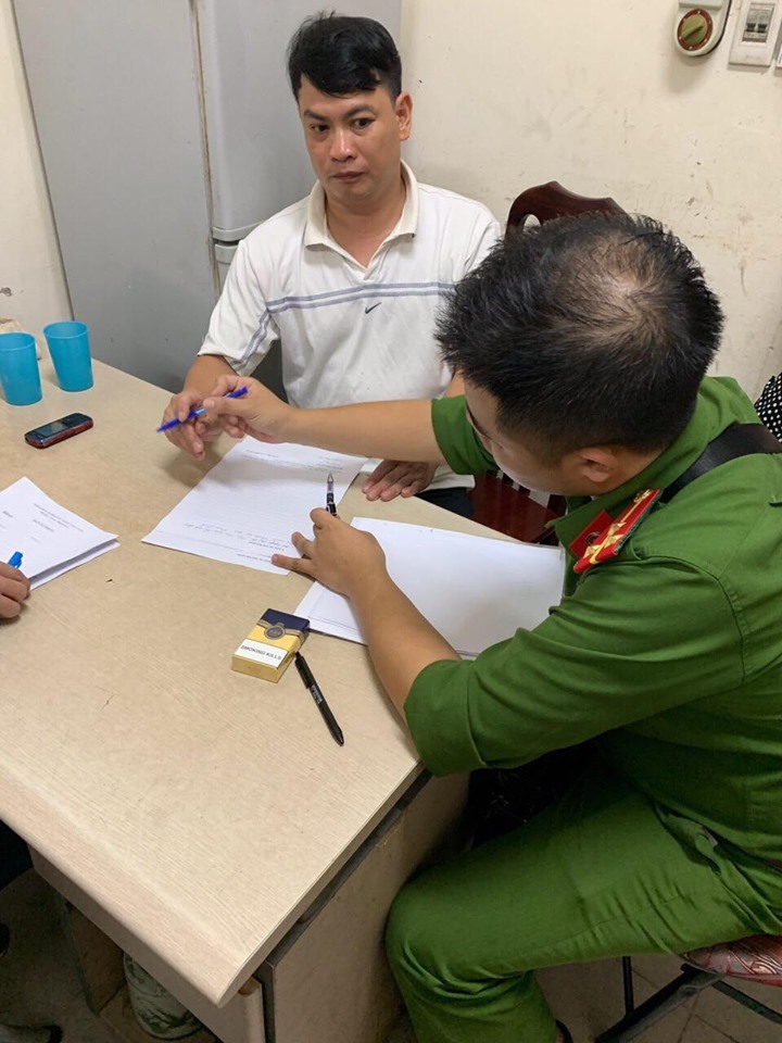 Đối tượng Nguyễn Hải Hà khai nhận hành vi giết vợ xảy ra ngày 16.9 tại cơ quan Công an.