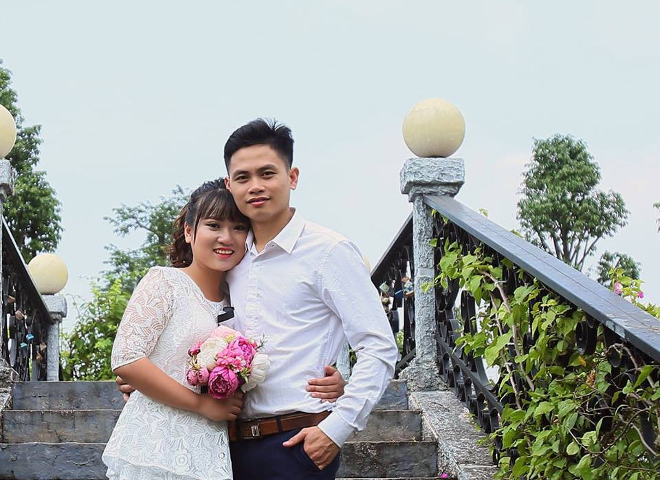 Chị Hoàng Thị Thu và chồng. Ảnh: NVCC