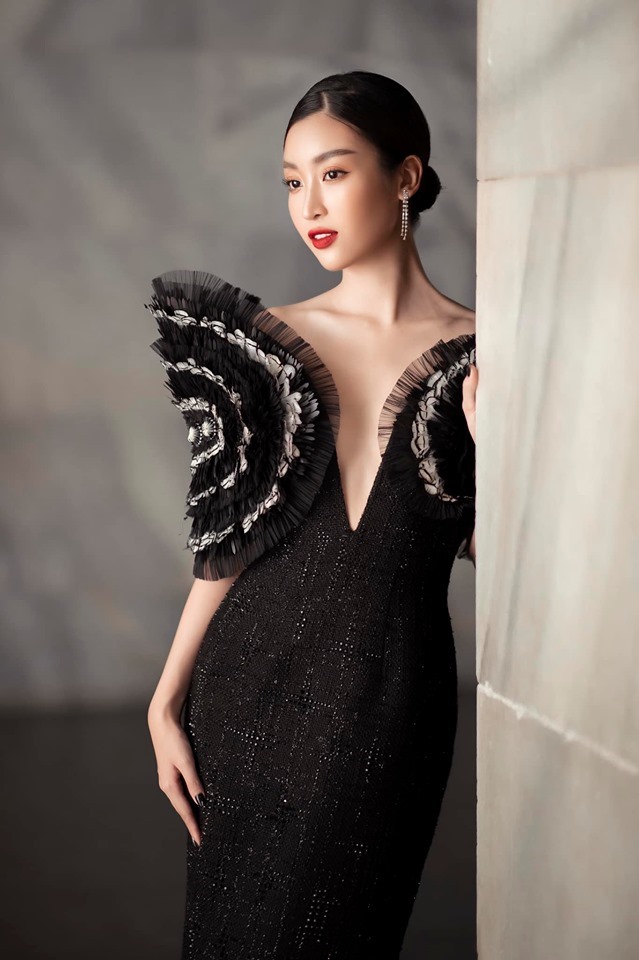 Hoa hậu Đỗ Mỹ Linh ngày càng được khen ngợi về nhan sắc. Ảnh: FBNV.