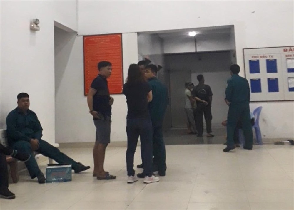 Hiện trường vụ chết người trong thang máy.