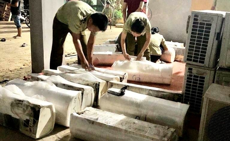 Giá trị tổng lô hàng bắt giữ khoảng 500 triệu đồng. Ảnh: Lê Phi Long