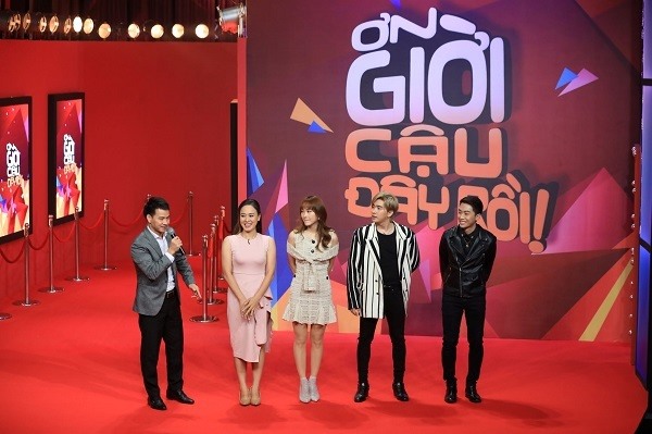 Các khách mời của chương trình. Ảnh: Cắt từ clip