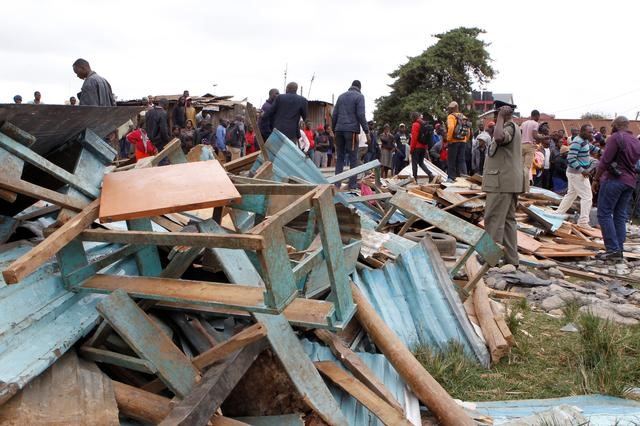 Hiện trường vụ sập trường ở Kenya. Ảnh: Reuters, Sputnik, aljazeera.
