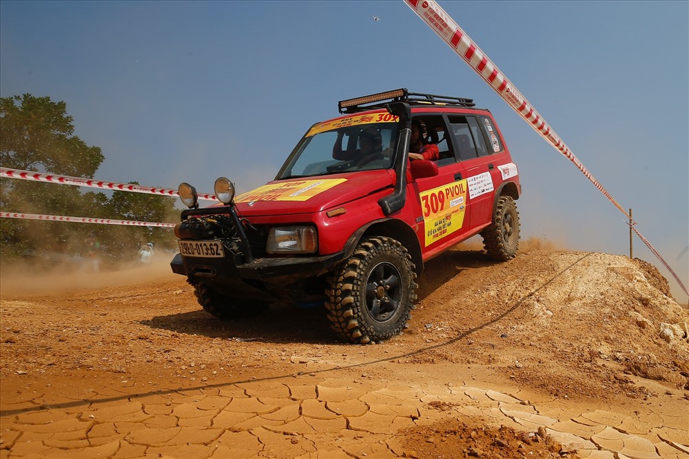 Adventure – đường thi thử thách ban đêm
