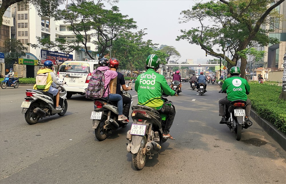 Hiện cả nước có hơn 400.000 tài xế xe ôm công nghệ (ảnh:PK).