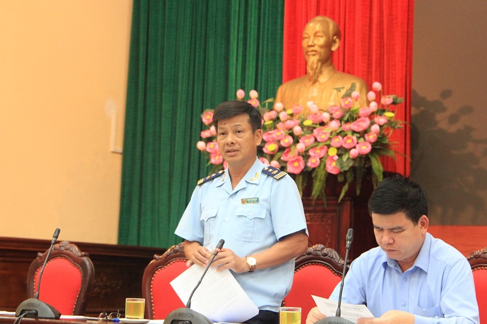 Ông Nguyễn Trường Giang – Phó Cục trưởng Cục Hải quan thành phố Hà Nội thông tin báo chí chiều ngày 3.9. Ảnh: CN