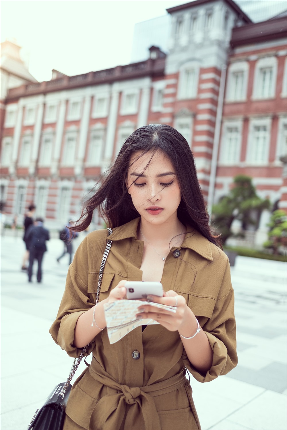 Tiểu Vy tên thật là Trần Tiểu Vy, sinh năm 2000 tại Quảng Nam. Cô đăng quang Hoa hậu Việt Nam 2018 và lọt top 40 Miss World - Hoa hậu Thế giới 2018. Ảnh: Tuấn Khải - Viết Quý.