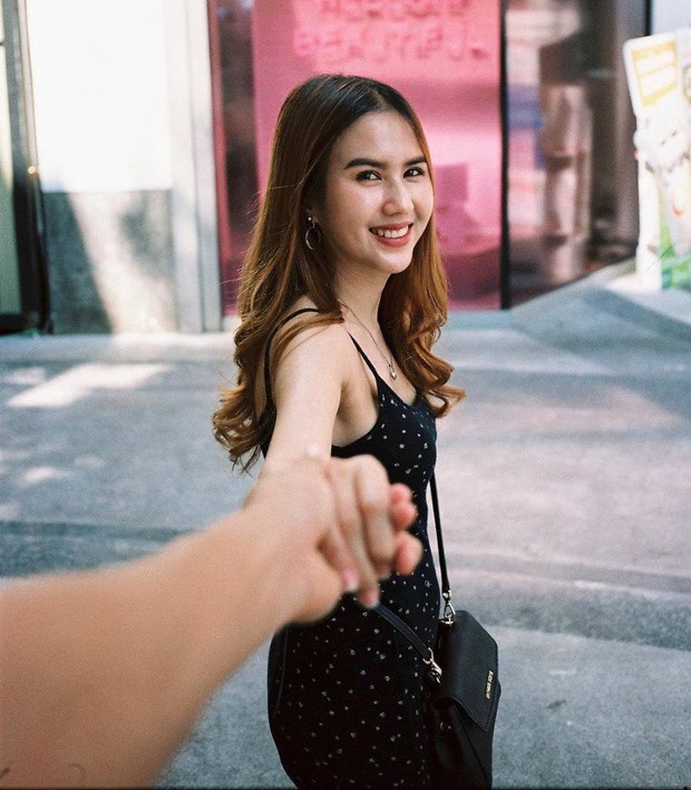 Chứng kiến vẻ ngoài hút hồn của Pia, không ít fan bóng đá đã ngẩn ngơ. Ảnh: Instagram
