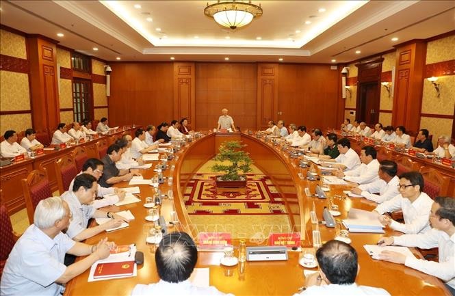 Quang cảnh cuộc họp.