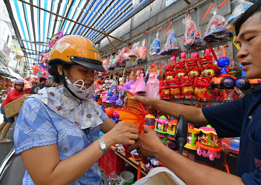 Tranh thủ sau giờ làm.