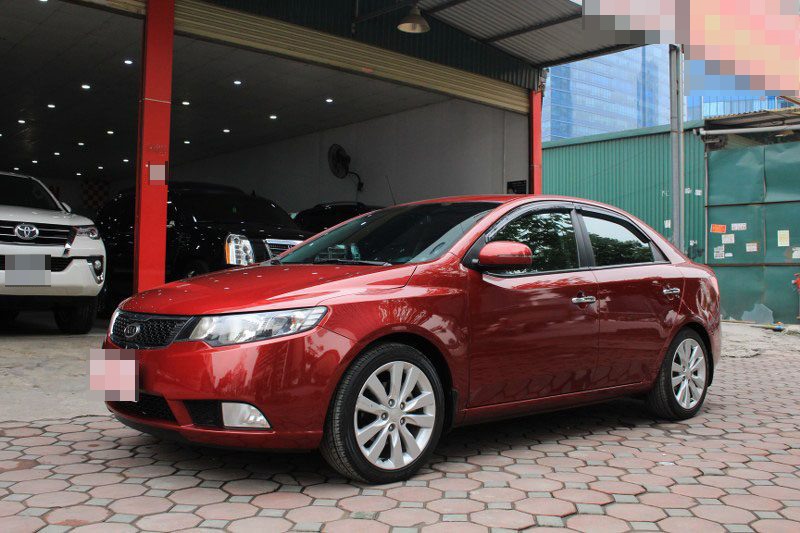 Kia Forte số tự động 2011. Ảnh ST.