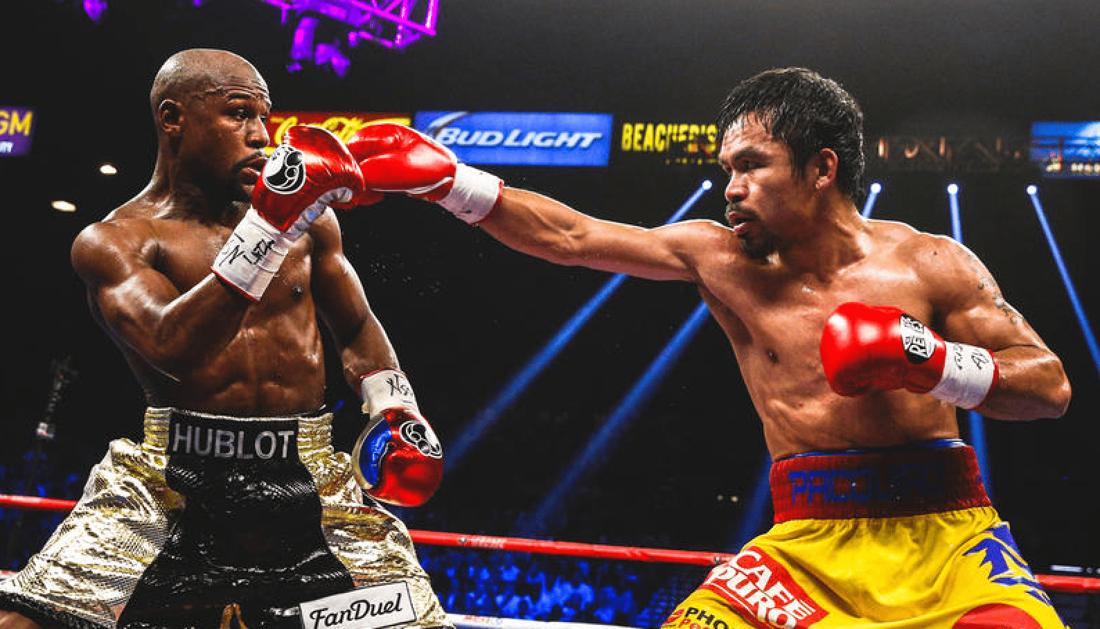 Nhiều người đang chờ đợi cuộc tái đấu giữa Manny Pacquiao và Floyd Mayweather