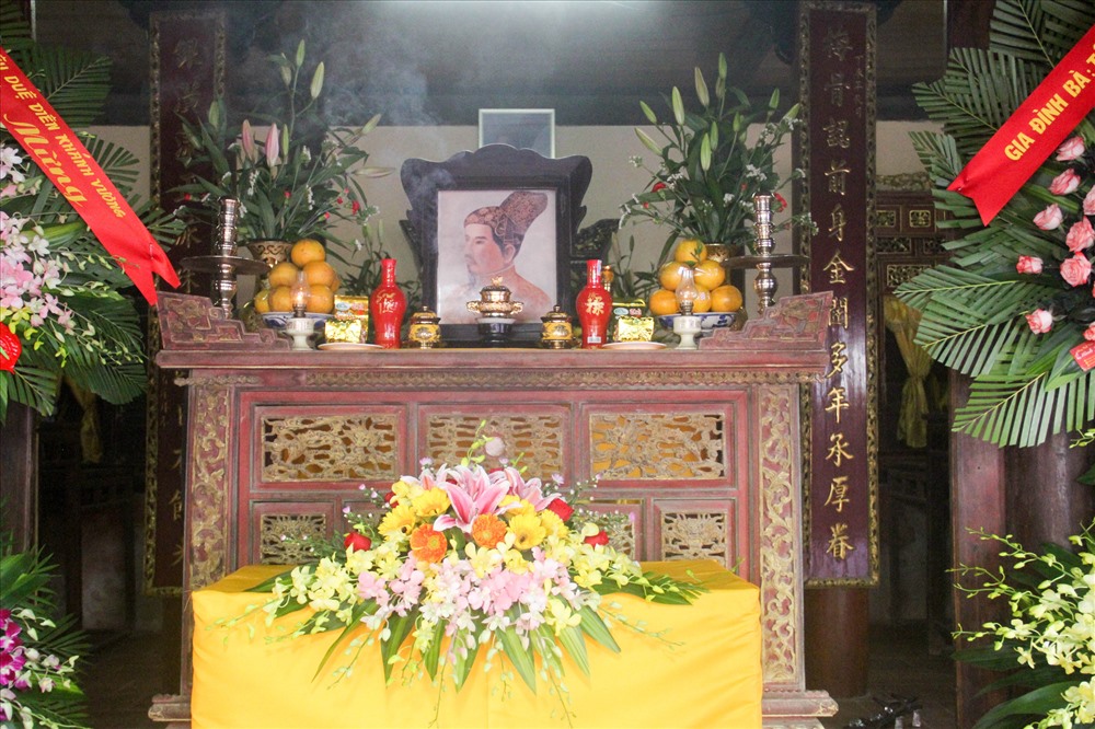 Phủ thờ Diên Khánh Vương.