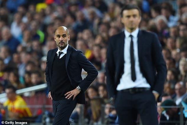 Pep Guardiola là hình mẫu Barca muốn Setien khôi phục trở lại. Ảnh: Getty.