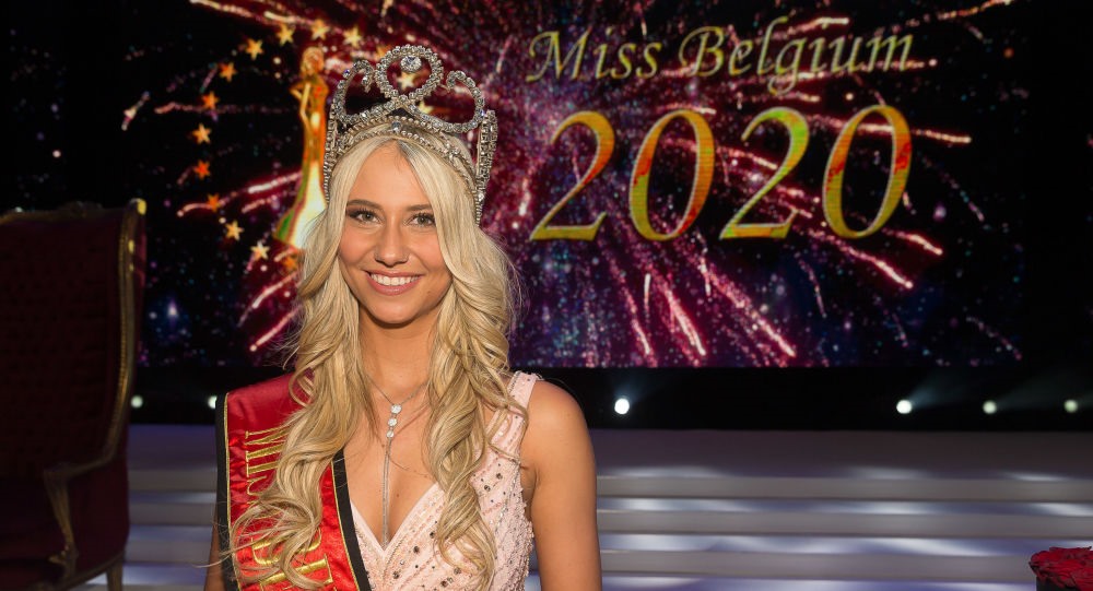 Hoa hậu Bỉ 2020 Celine Van Ouytsel. Ảnh: AFP.